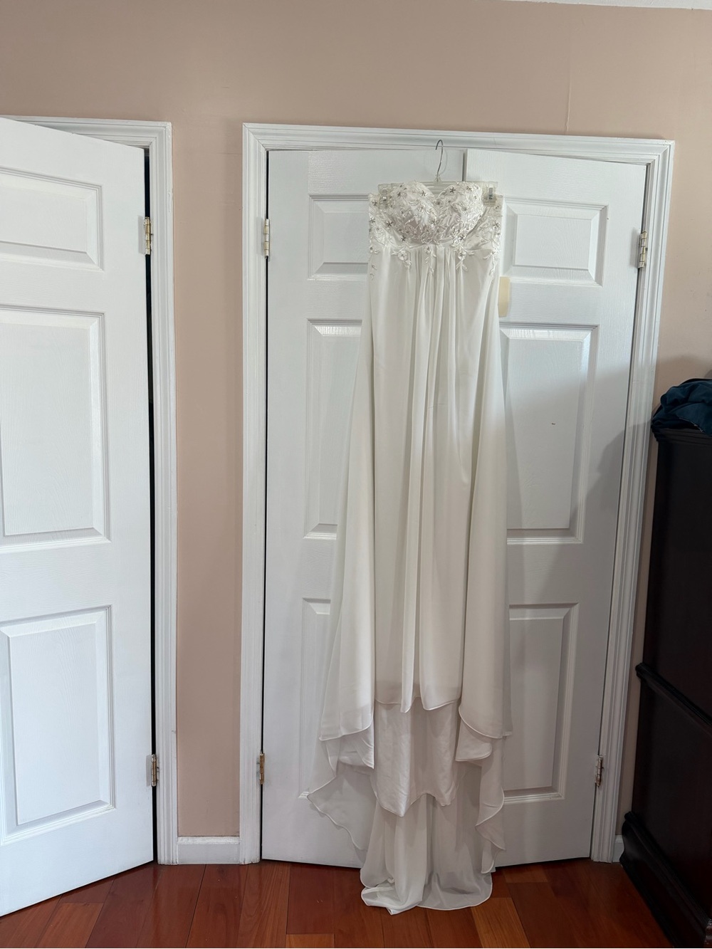 NWT Lanting Ivory Wedding Dress